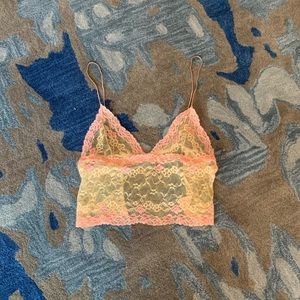 INSTAGRAM BOUTIQUE BRA TOP